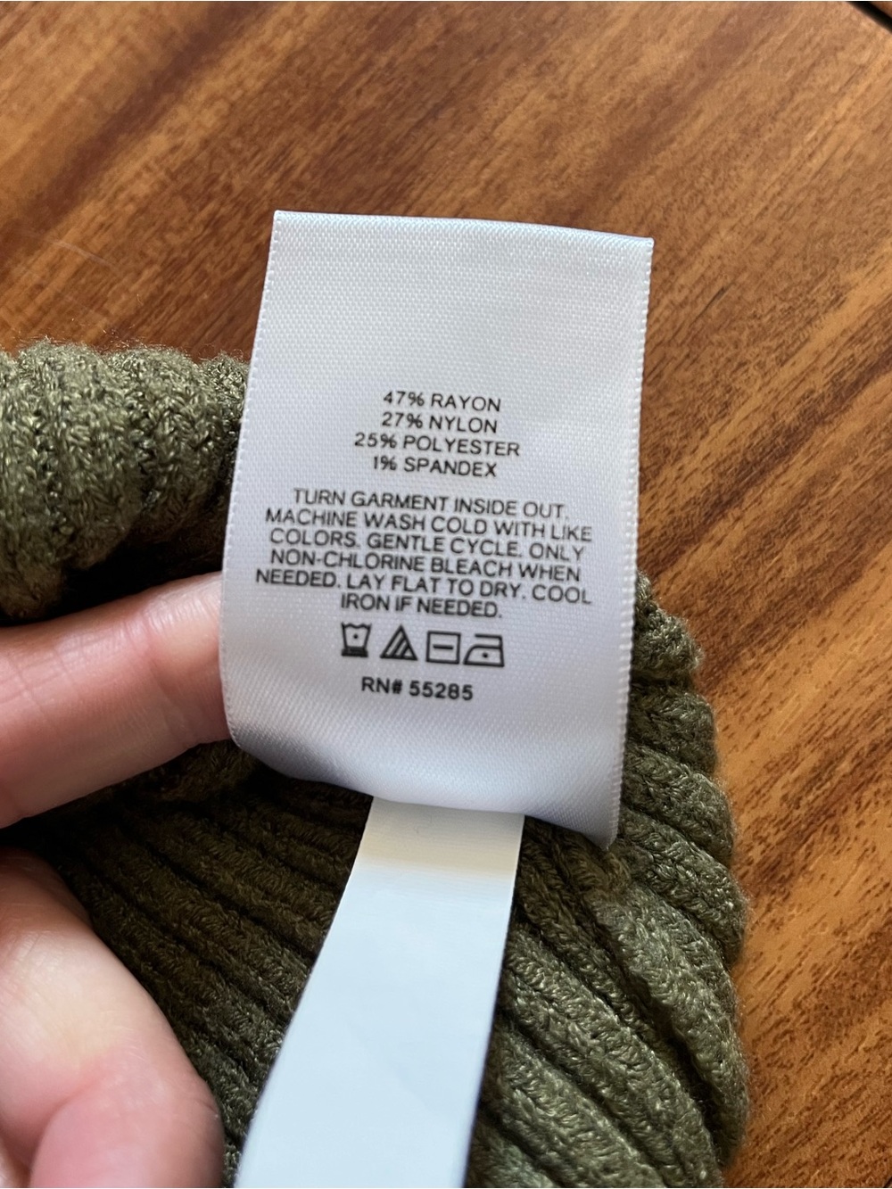 Express Ribbed Knit Sweater Top - Picture 8 of 8